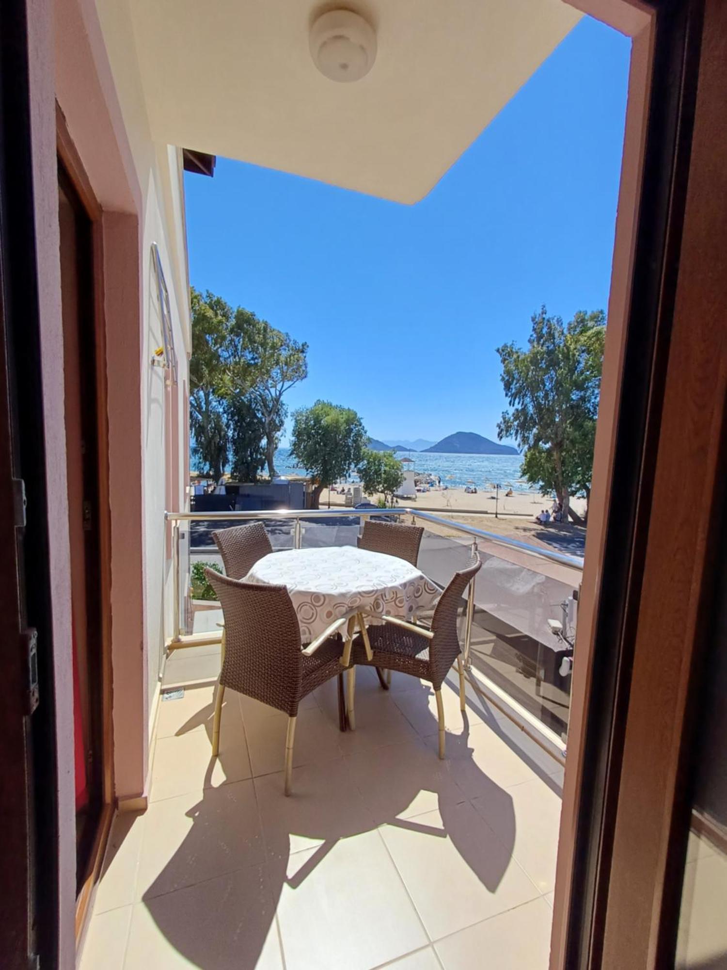 Sunset Beach Apartments Turgutreis Esterno foto