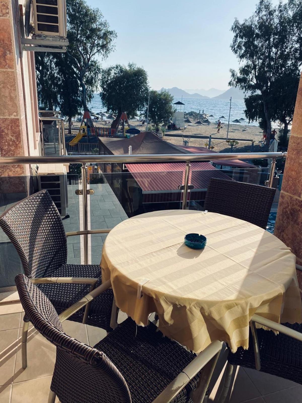 Sunset Beach Apartments Turgutreis Esterno foto